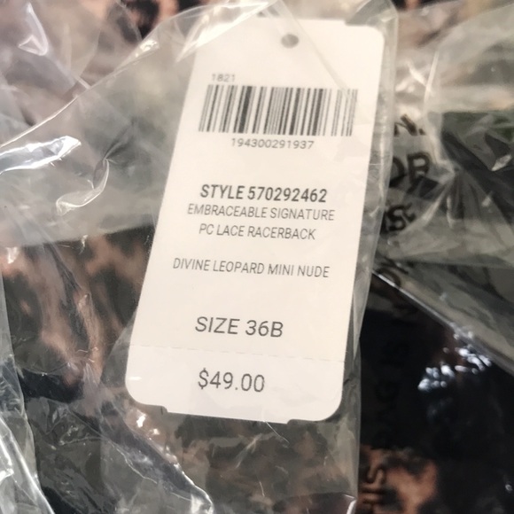 SOMA EMBRACEABLE
Signature Lace Perfect Coverage Racerback Bra - Picture 15 of 15